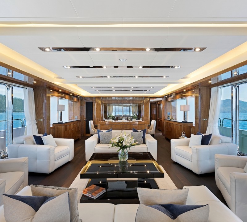 RASCAL Yacht Charter Details, Sunseeker CHARTERWORLD Luxury Superyachts